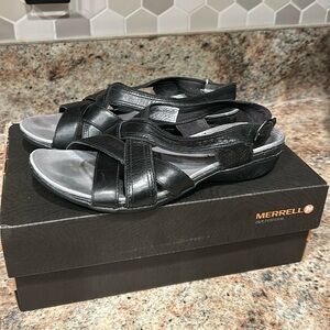 Merrell Black Leather Strappy Comfort Sandals